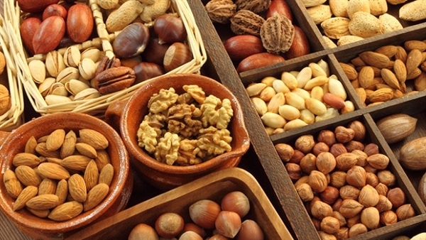 Cretan nuts
